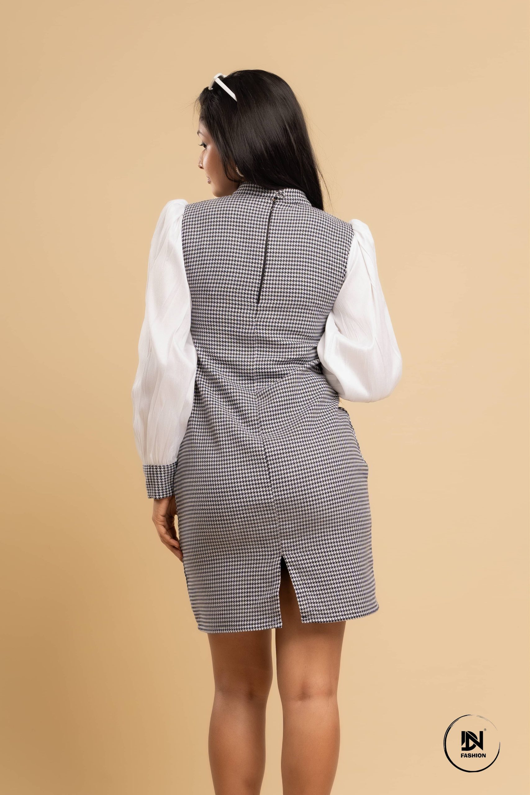 Dua Check Midi Dress - Image 5